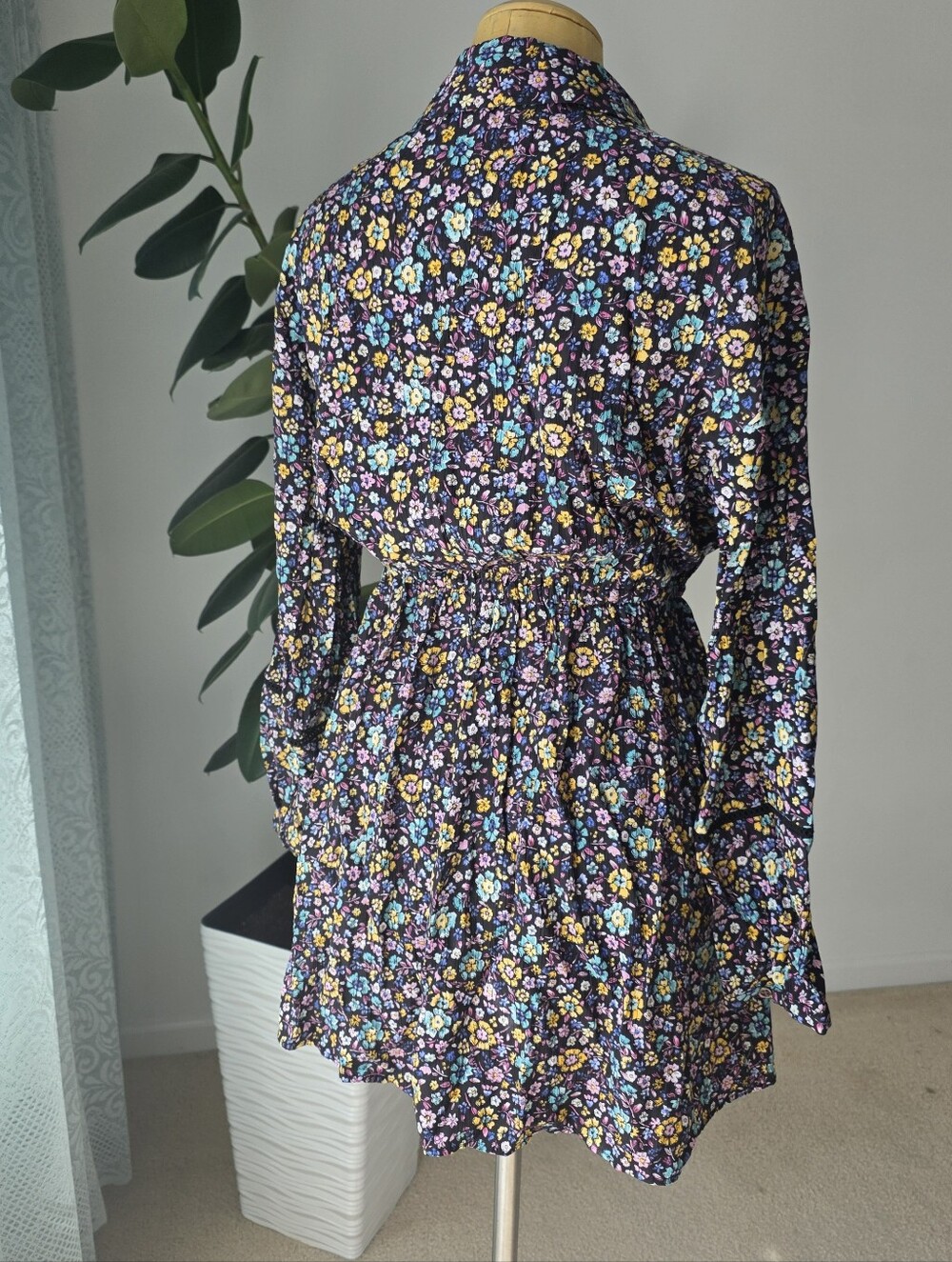 Zara Floral Mini Dress Black Colorful Long Sleeve - Picture 3 of 7
